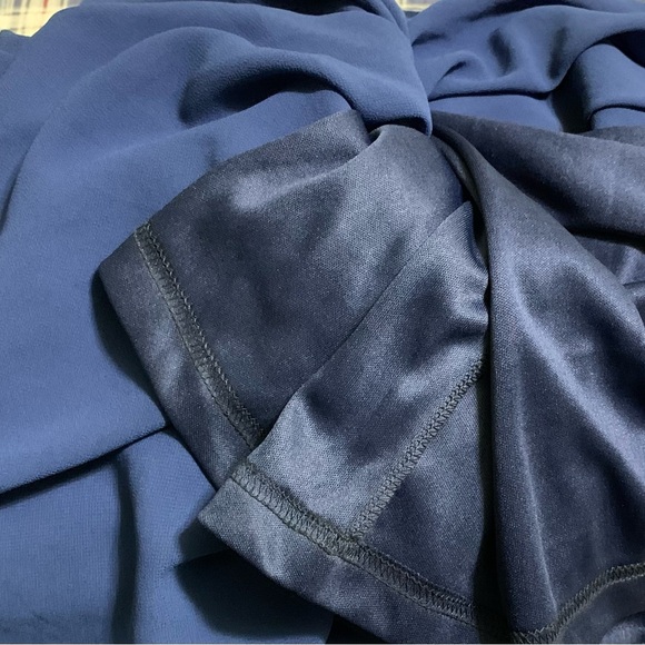 NWT M Lulu’s Navy Blue Maxi Dress Mythical Kind of Love Flowy Gown Garden Prom - Picture 13 of 16